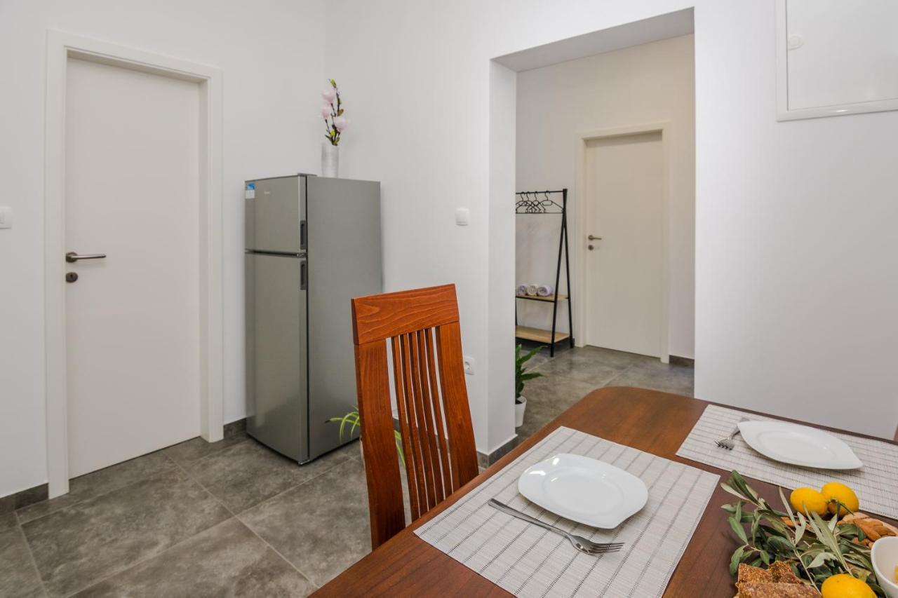Lovely Apartment M&K In Peaceful Area - 扎达尔 外观 照片