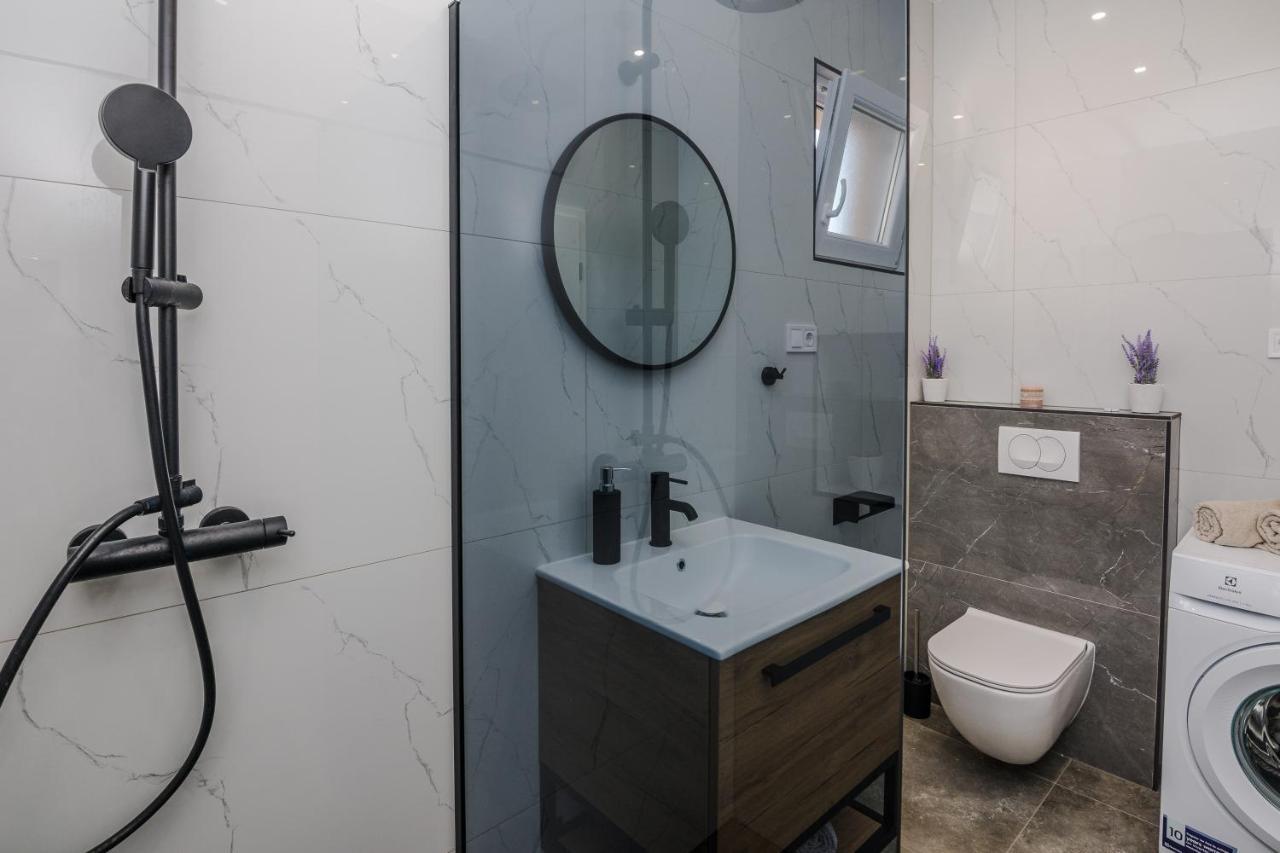 Lovely Apartment M&K In Peaceful Area - 扎达尔 外观 照片