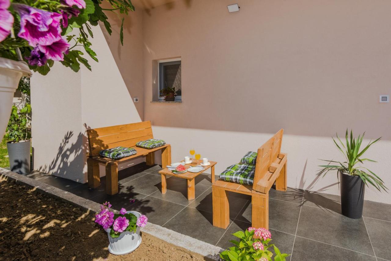 Lovely Apartment M&K In Peaceful Area - 扎达尔 外观 照片