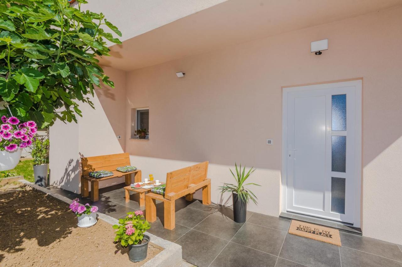 Lovely Apartment M&K In Peaceful Area - 扎达尔 外观 照片